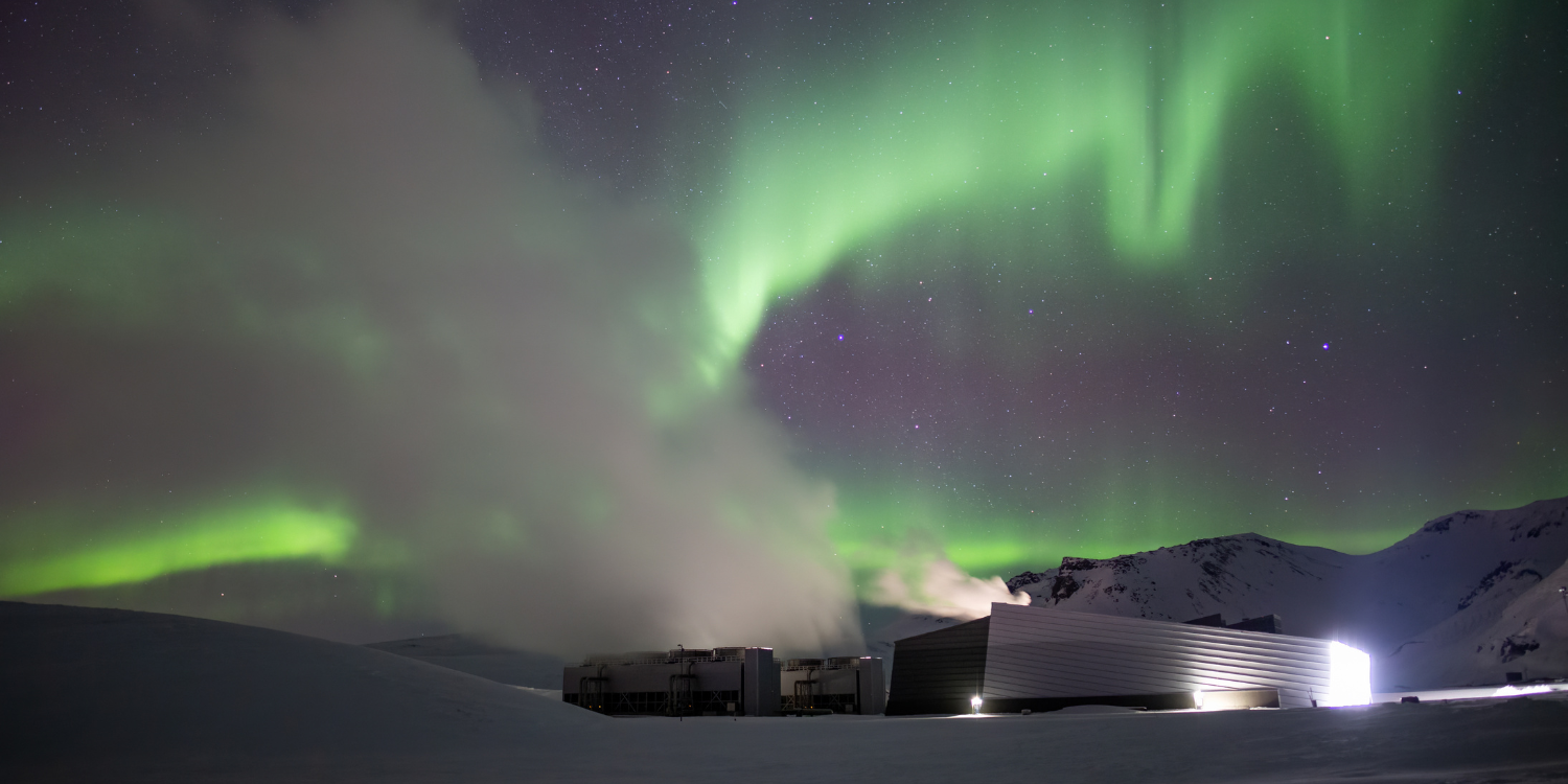 Geothermal Power Plant in Winter with Aurora borealis - The World’s 10 Biggest Geothermal Power Plants