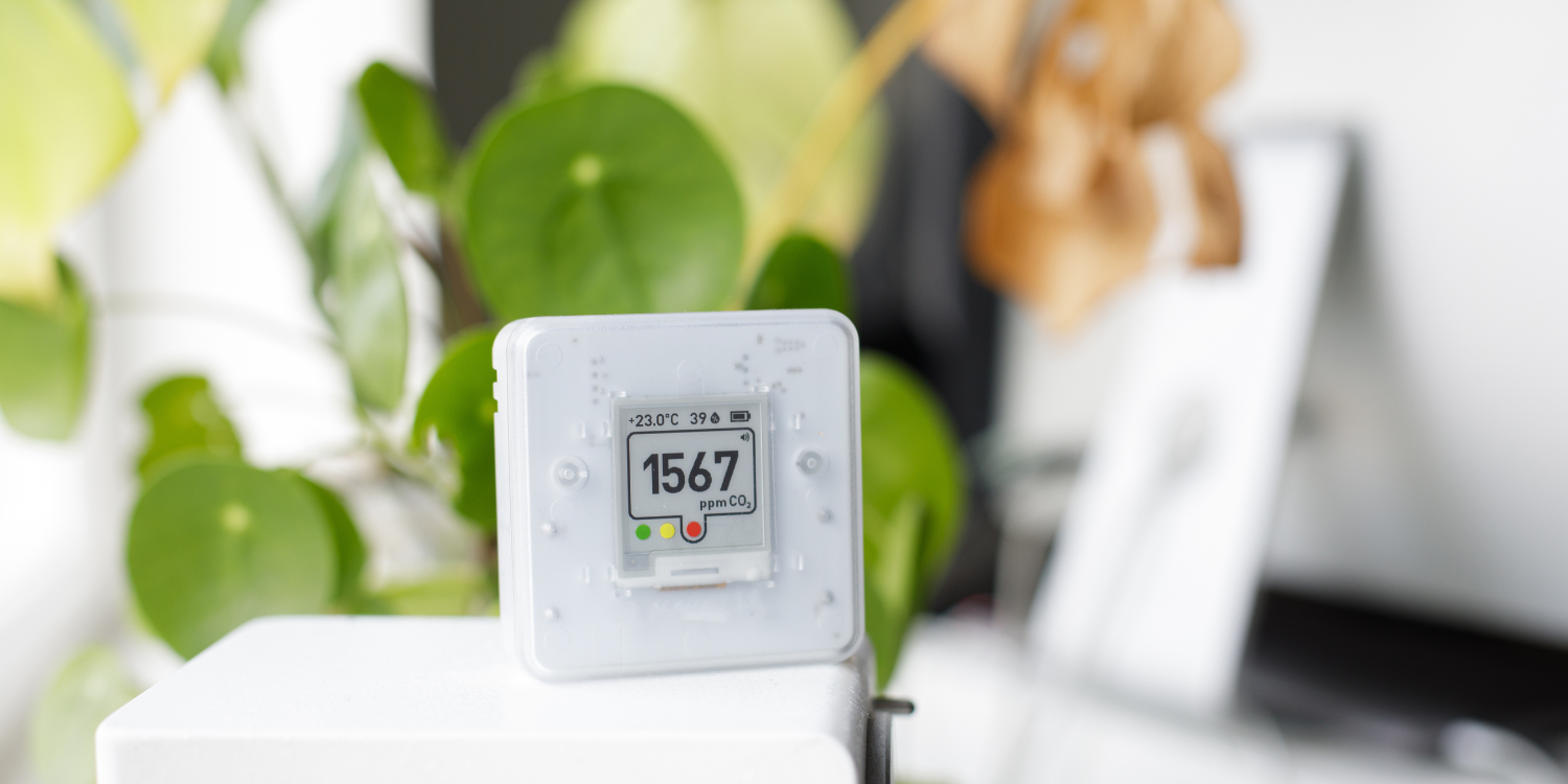 Indoor Air Quality Monitor in Home - THESE 5 INDOOR POLLUTANTS COULD BE IN YOUR HOUSEHOLD AIR