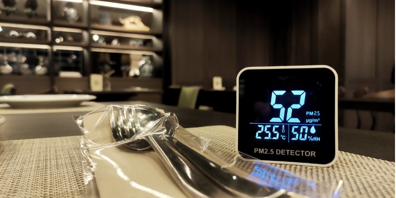 Air Quality detector on dining table